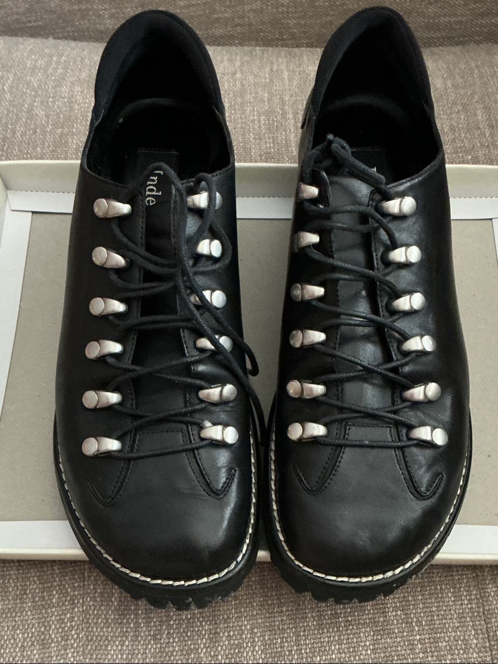 Indeed Black Leather Lace-Up Women’s Shoes